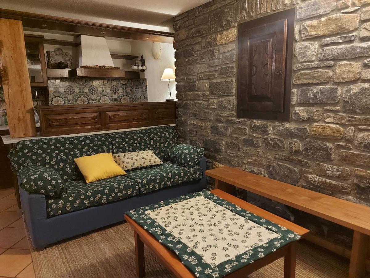 La Taverna Aosta Esterno foto
