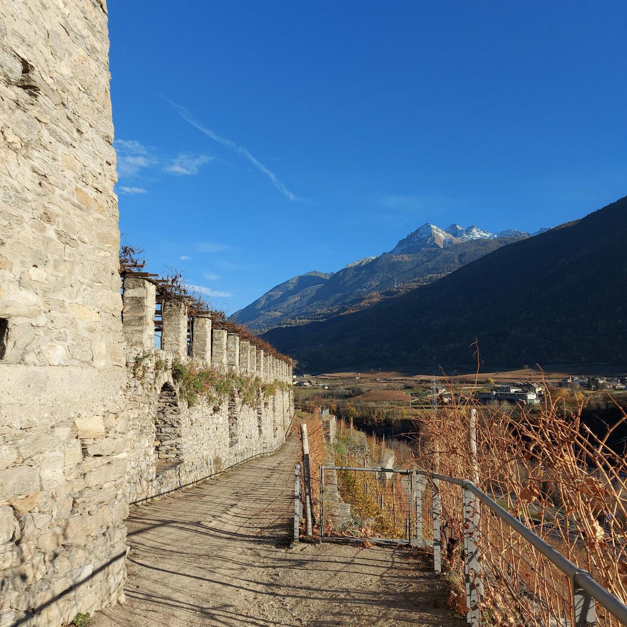 La Taverna Aosta Esterno foto